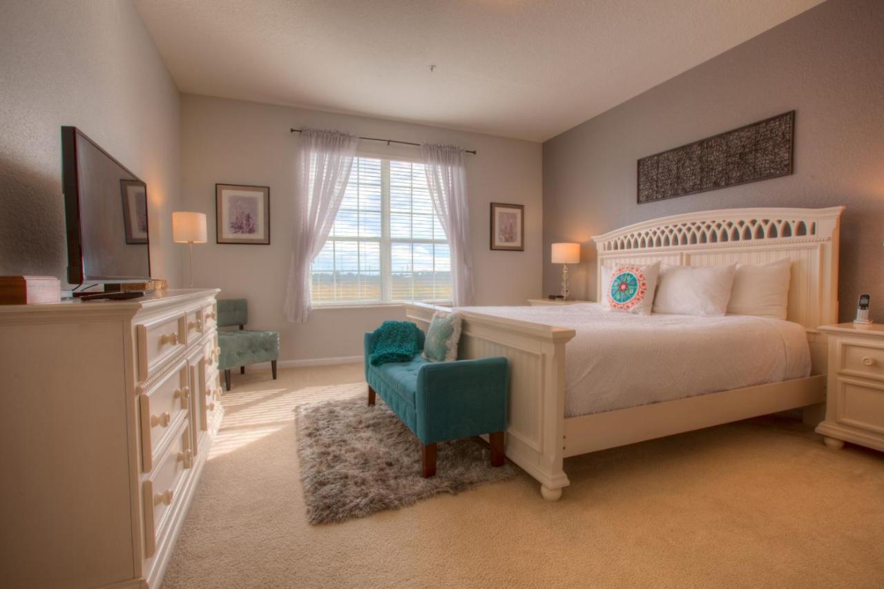 Stunning Lakeview Condo Wprivate Balcony キシミー エクステリア 写真