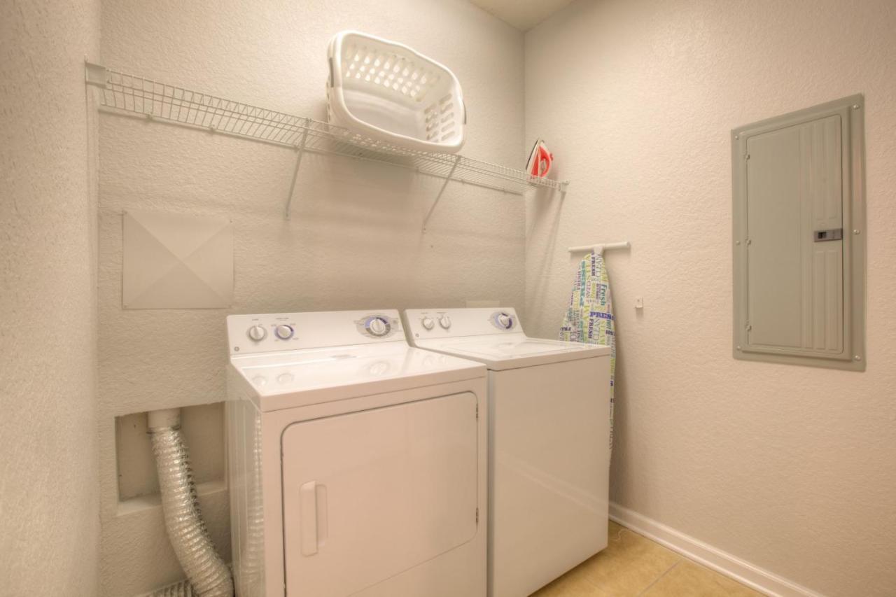 Stunning Lakeview Condo Wprivate Balcony キシミー エクステリア 写真