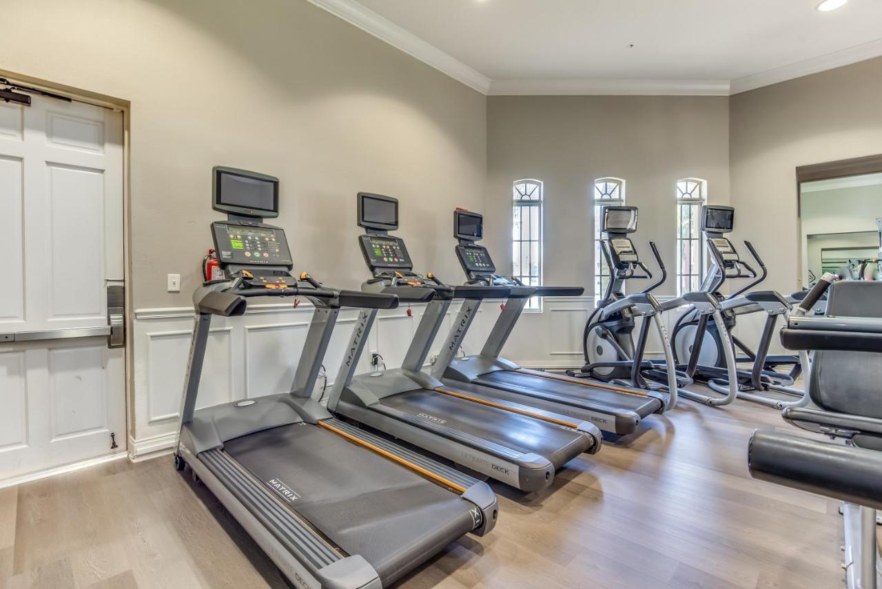 Stunning Lakeview Condo Wprivate Balcony キシミー エクステリア 写真