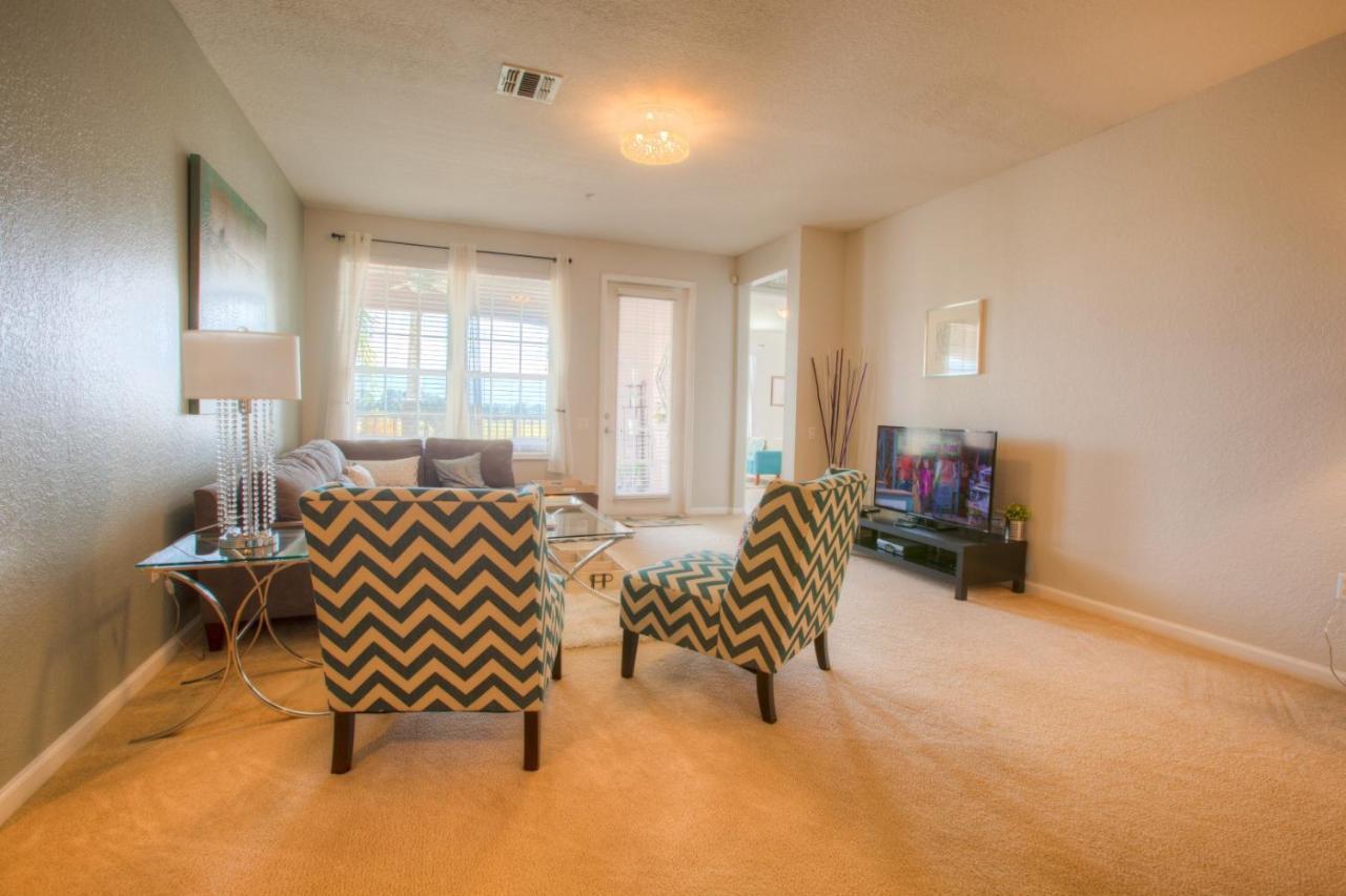 Stunning Lakeview Condo Wprivate Balcony キシミー エクステリア 写真
