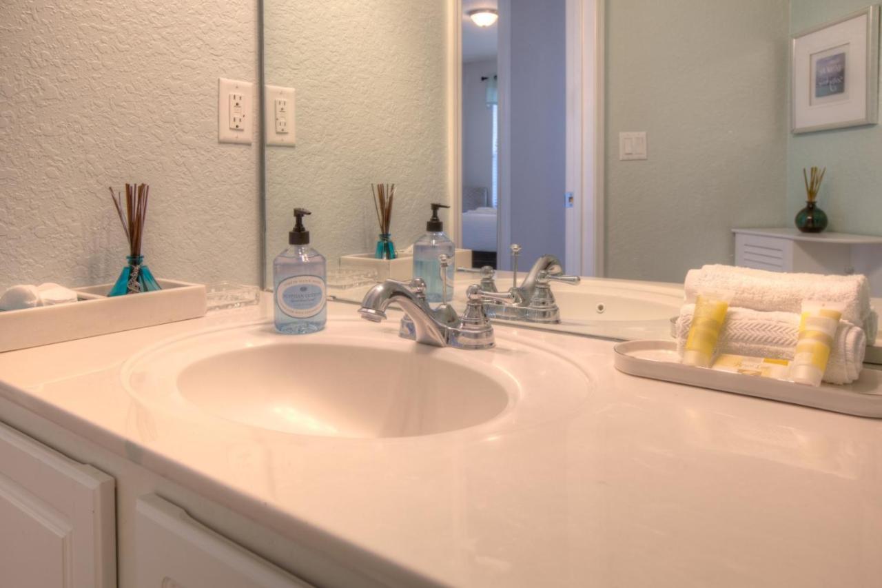Stunning Lakeview Condo Wprivate Balcony キシミー エクステリア 写真