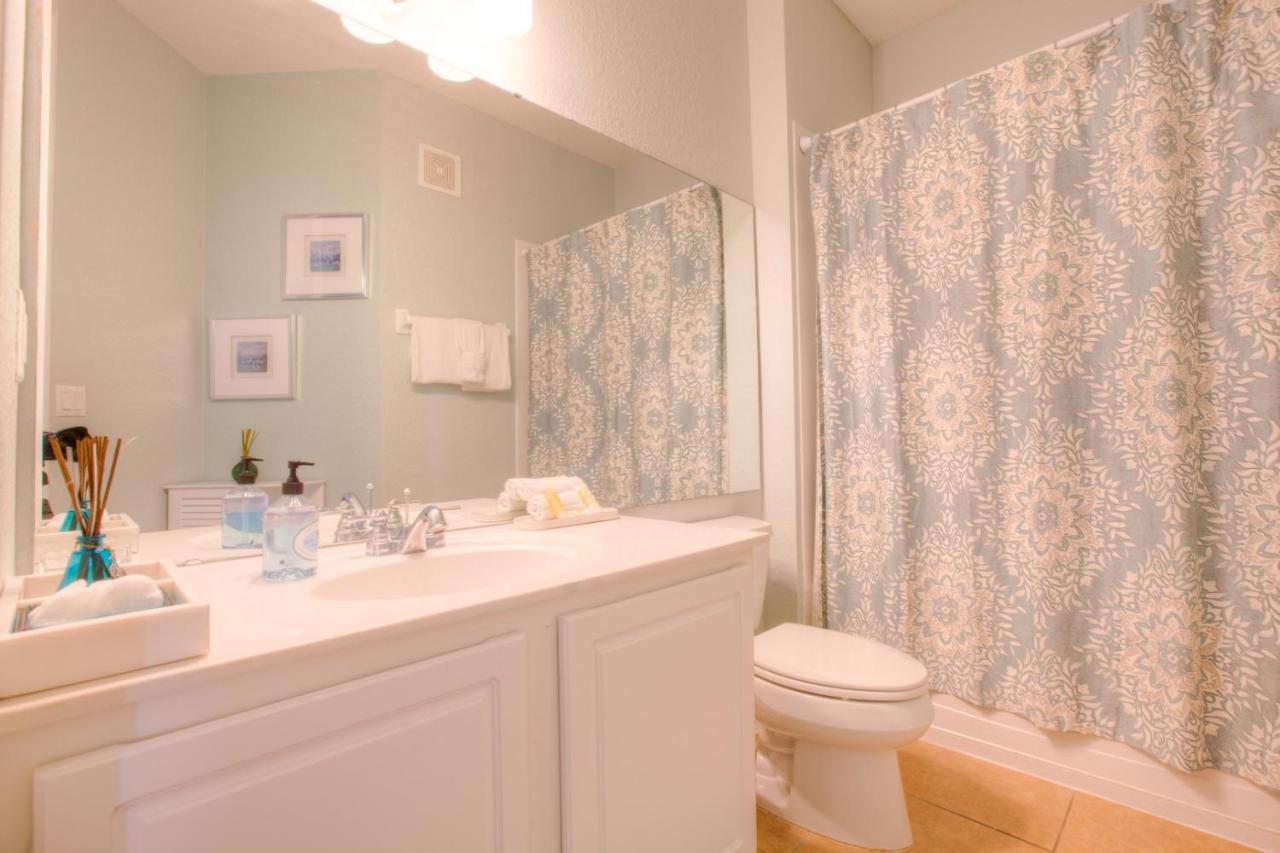 Stunning Lakeview Condo Wprivate Balcony キシミー エクステリア 写真