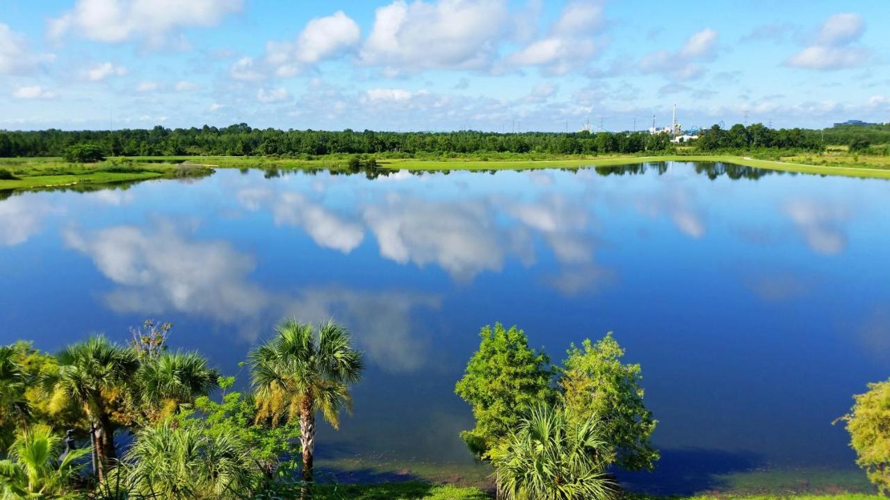 Stunning Lakeview Condo Wprivate Balcony キシミー エクステリア 写真